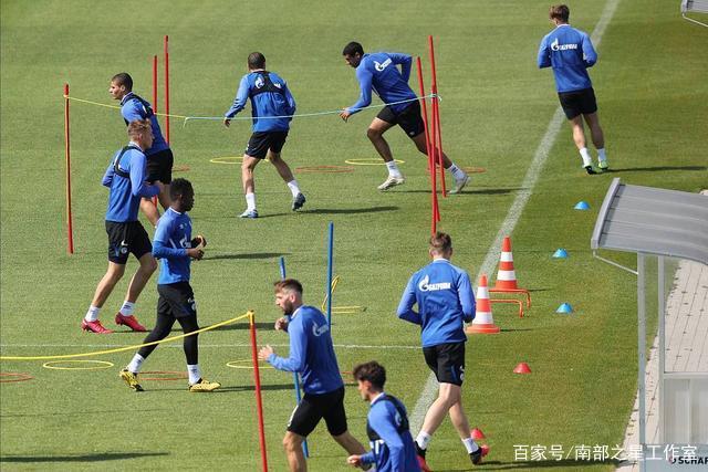 克林根半场表现欠佳 开拓者暂时领先勇士